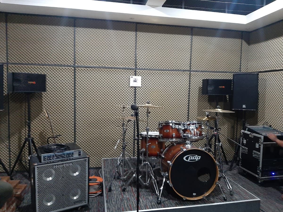 Channel A Jamming Studio